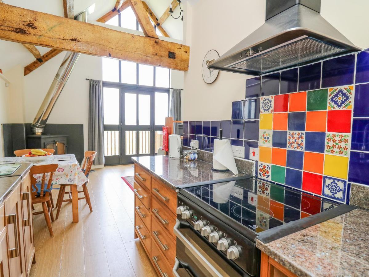 Goblaen Barn Villa Builth Wells Luaran gambar